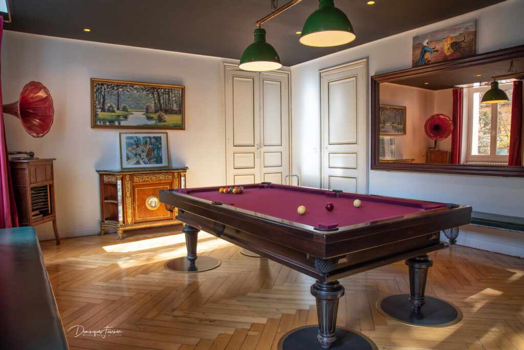 salle de billard chambres hote luchon